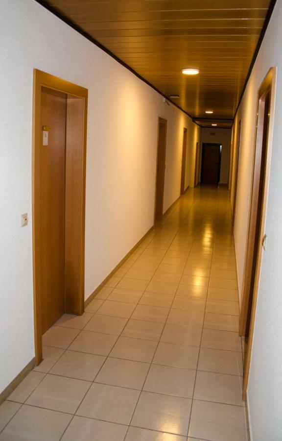 Hotel Kraichtaler Hof Extérieur photo